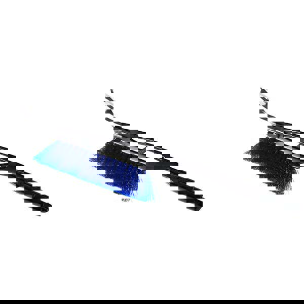 Ice Scrapers/Shovels/De-Icer