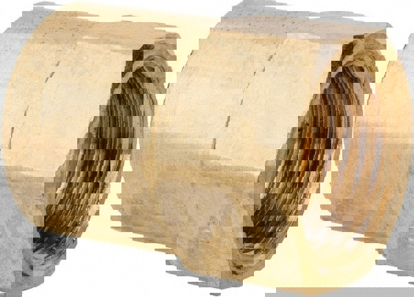 Brass Flared Tube Inverted Female Connector: 3/8