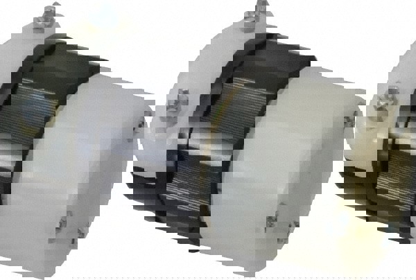 Locking Inlet: Connector, Industrial, L5-15R, 125V, Black & White