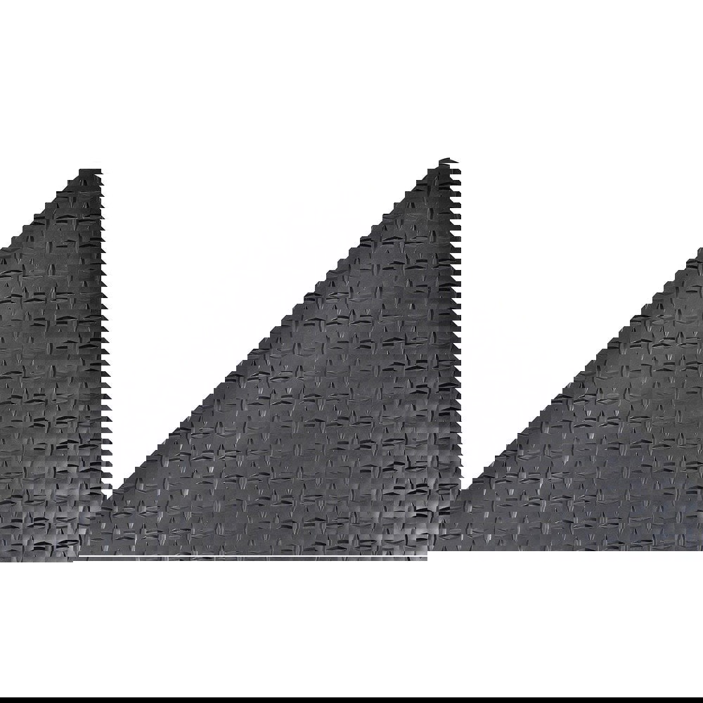 Cushion Trax. is engineered to meet the toughest requirements of todays industrial applications and is particularly suited for multi-shift operations in dry work areas where the worker is standing for prolonged periods of time, workstations, assembly lin