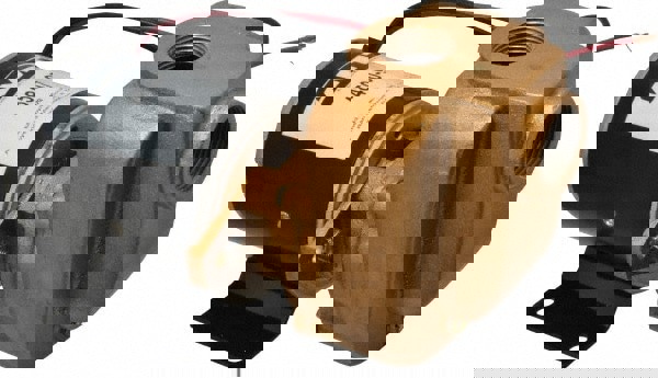 12 Volt, 1/8 hp, 3/4 Inlet, Bronze Utili