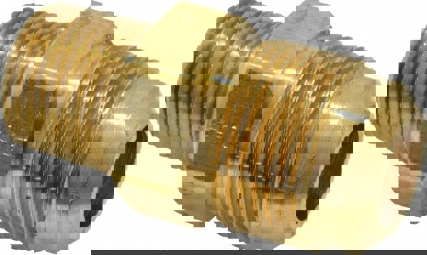 Brass Flared Tube Connector: 3/4