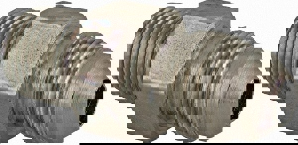 Steel Flared Tube Connector: 1/4