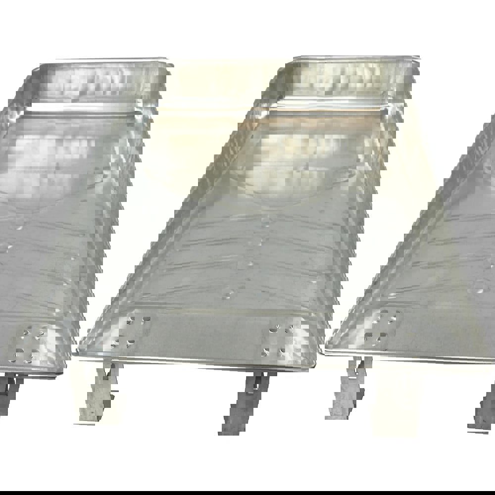 Paint Trays & Liners; Type: Paint Tray; Metal Tray with Ladder Legs ; Product Type: Paint Tray; Metal Tray with Ladder Legs ; Material: Metal ; Capacity (Qt.): 1.000 ; Capacity (Gal.): 1.000 ; Capacity: 1.000