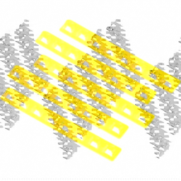 Circuit Breaker Lockout: 480 & 600V, 8 Padlocks Max