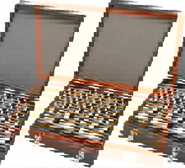 Gage Block Set: 0.05 to 4'' Range, 81 Pc, Ceramic