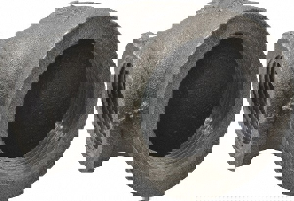 Black 90 &deg; Reducing Elbow: 1-1/2 x 1