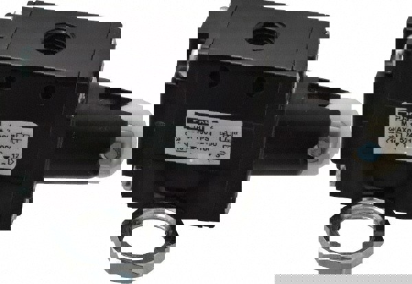 Mechanically Operated Valve: 3-Way & 2-Position, Roller-Spring Return Actuator, 1/4