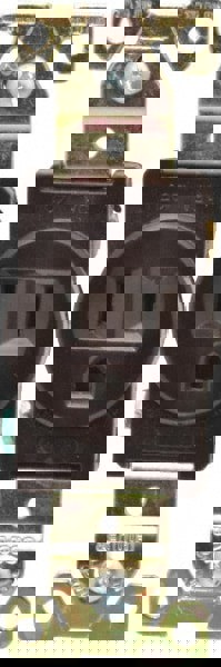 Straight Blade Single Receptacle: NEMA 5-20R, 20 Amps, Self-Grounding