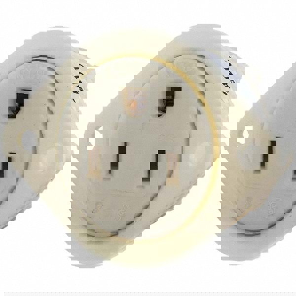 Straight Blade Flanged Receptacle: NEMA 5-15R, 15 Amps, Grounded