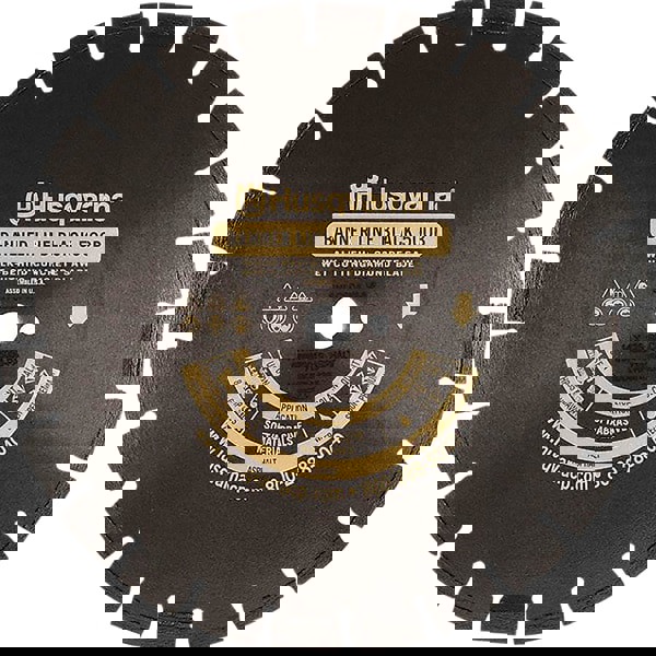 Wet & Dry Cut Saw Blade: 18