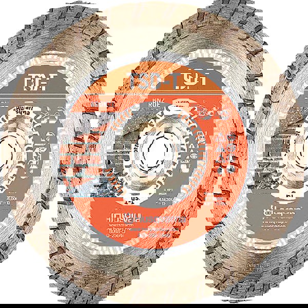 Wet & Dry Cut Saw Blade: 4