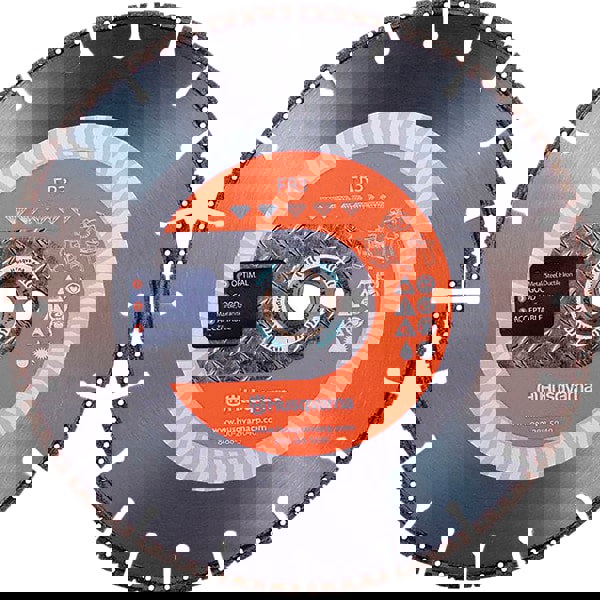 Wet & Dry Cut Saw Blade: 14