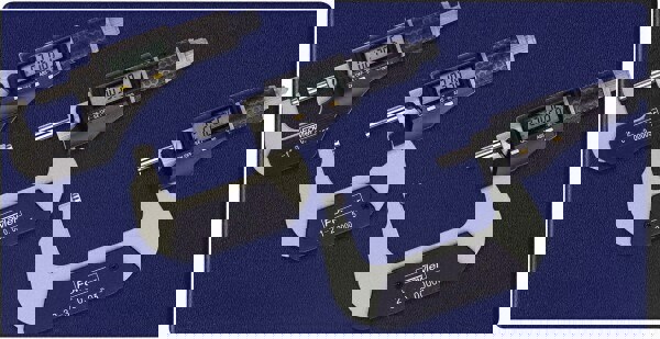 Electronic Outside Micrometer Sets; Accuracy: 0.00016 in ; Finish: Enamel ; Thimble Type: Ratchet ; UNSPSC Code: 41111601