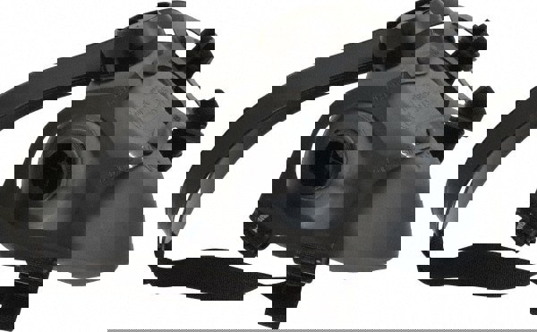 Half Facepiece Respirator: Elastomer, Threaded, Medium