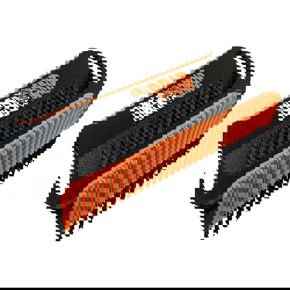 Scrub Brush: Nylon Bristles