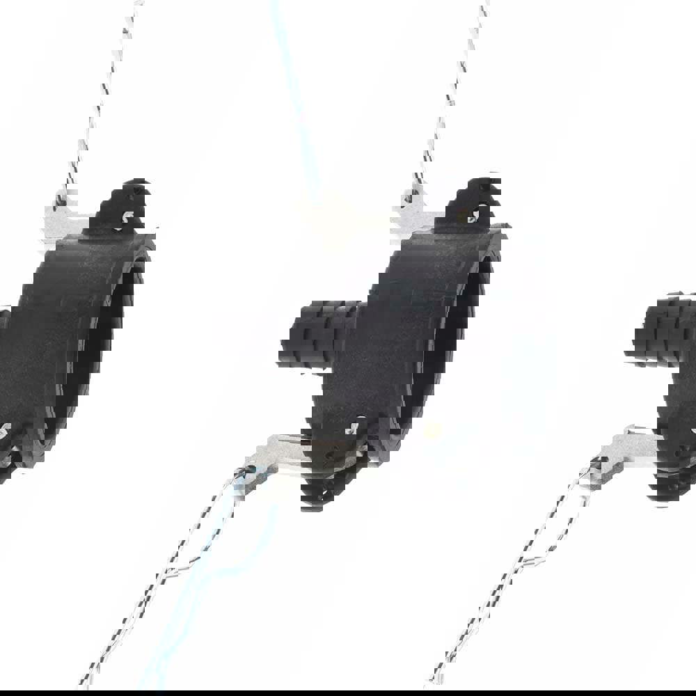 Cam & Groove Coupling: