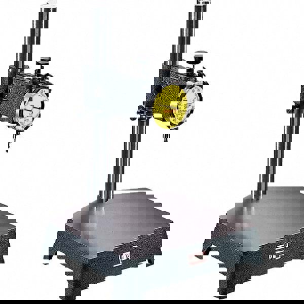 Dial Indicator & Base Kit: 0-50-0 Dial Reading