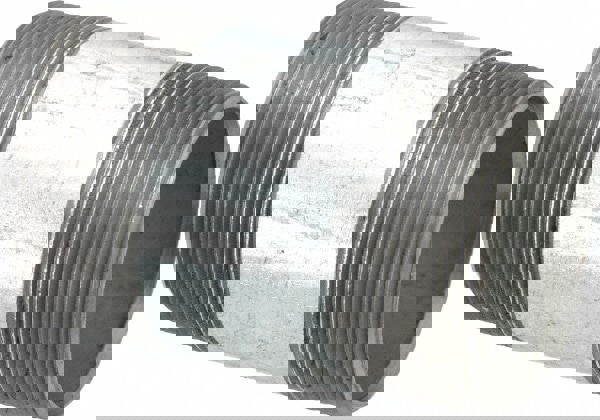 Galvanized Pipe Nipple: 2