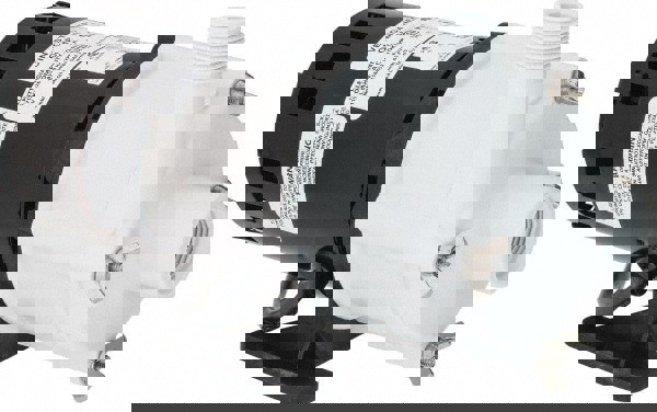 1/25 HP, 14.6 Shut Off Feet, Magnetic Drive Pump