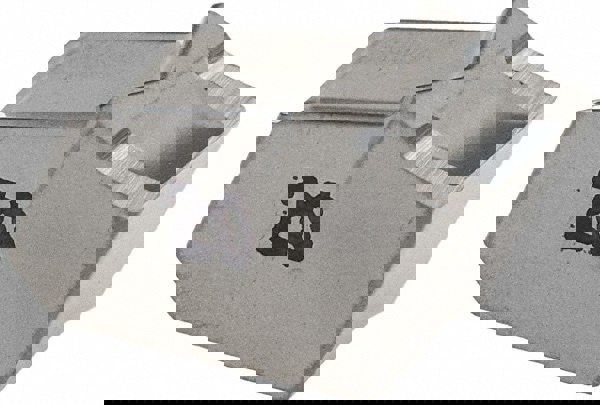 Cutoff Insert: GFN 6 IC-20, Carbide, 6.39 mm Cutting Width