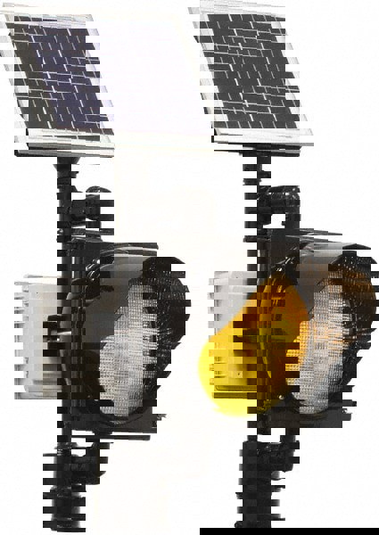 Parking Lot & Roadway Lights; Fixture Type: Roadway Light ; Lens Material: Polycarbonate ; Lamp Base Type: Standard ; Lens Color: Amber ; Standards Met: MUTCD