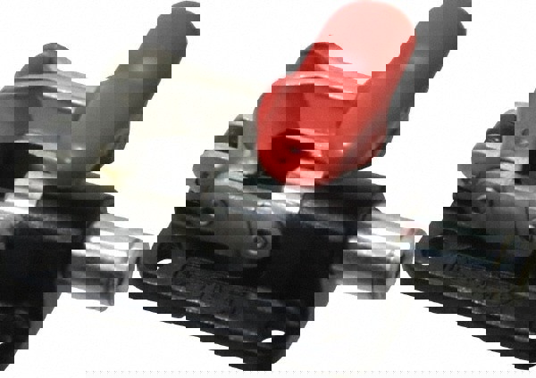 Standard Straight Line Action Clamp: 560 lb Load Capacity, 0.7