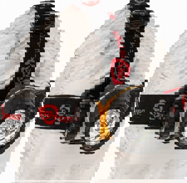 Free Standing Flashlight: LED, 3 Operating Modes