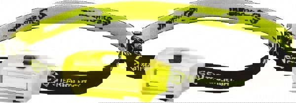 Free Standing Flashlight: LED, 2 Operating Modes