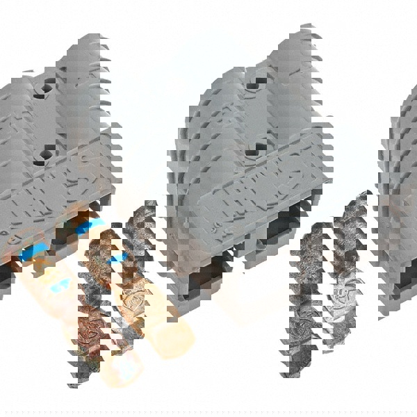 6 AWG, 600 V, 50 A, Silver-Plated Copper Battery Connector