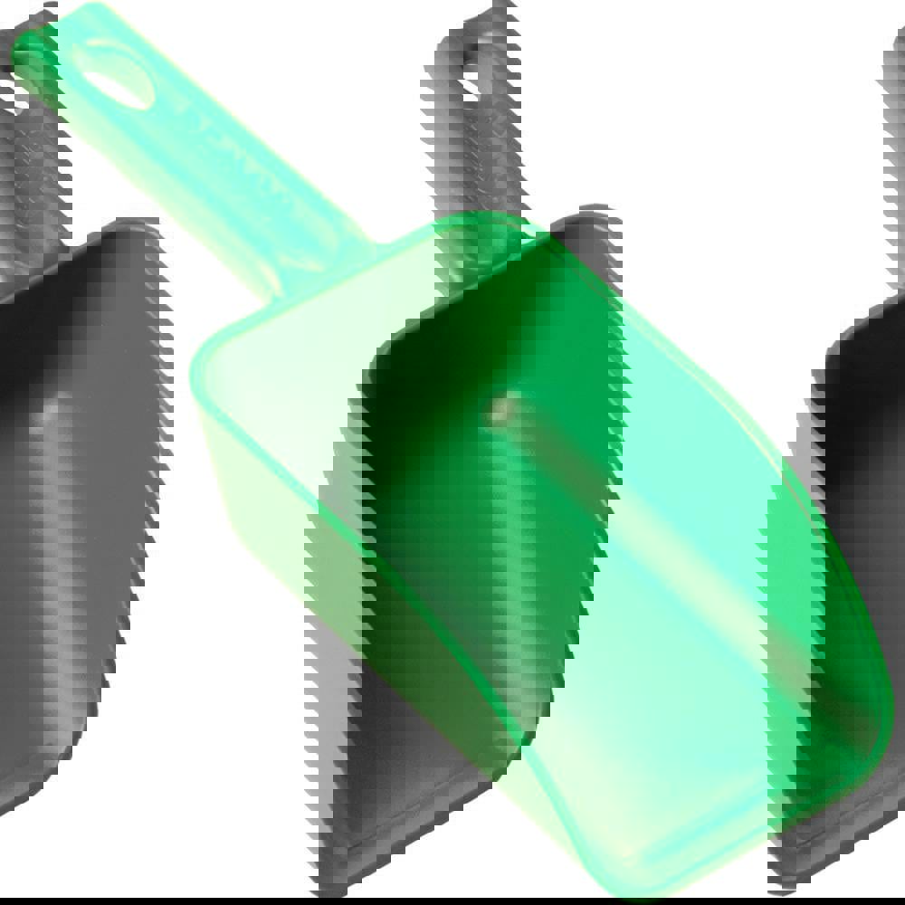 16 oz Green Polypropylene Flat Bottom Scoop