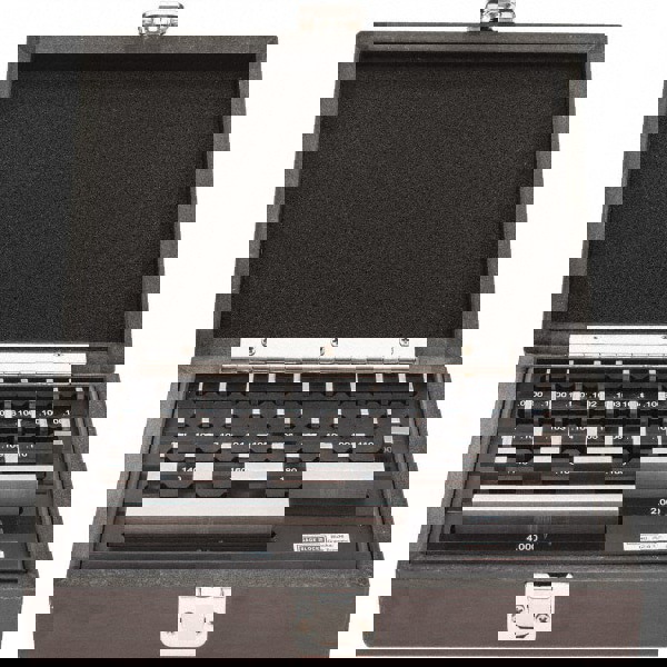 Gage Block Set: 0.05 to 4'' Range, 36 Pc, Economy Grade, Steel