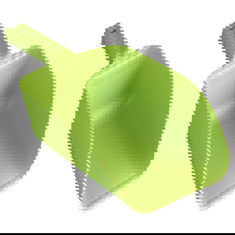 82 oz Lime Polypropylene Flat Bottom Scoop