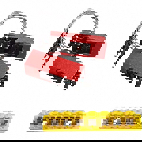 Circuit Breaker Lockout: 7 Padlocks Max