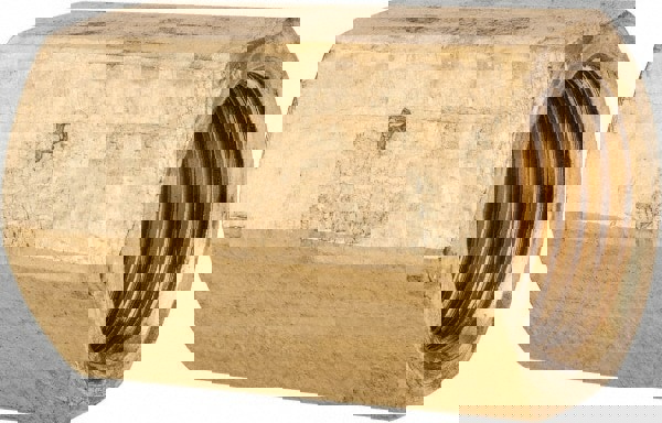 Brass Flared Tube Union Female To Female: 1/2