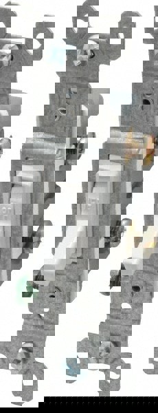 1 Pole, 120 VAC, 15 Amp, Specification Grade Toggle Wall Switch