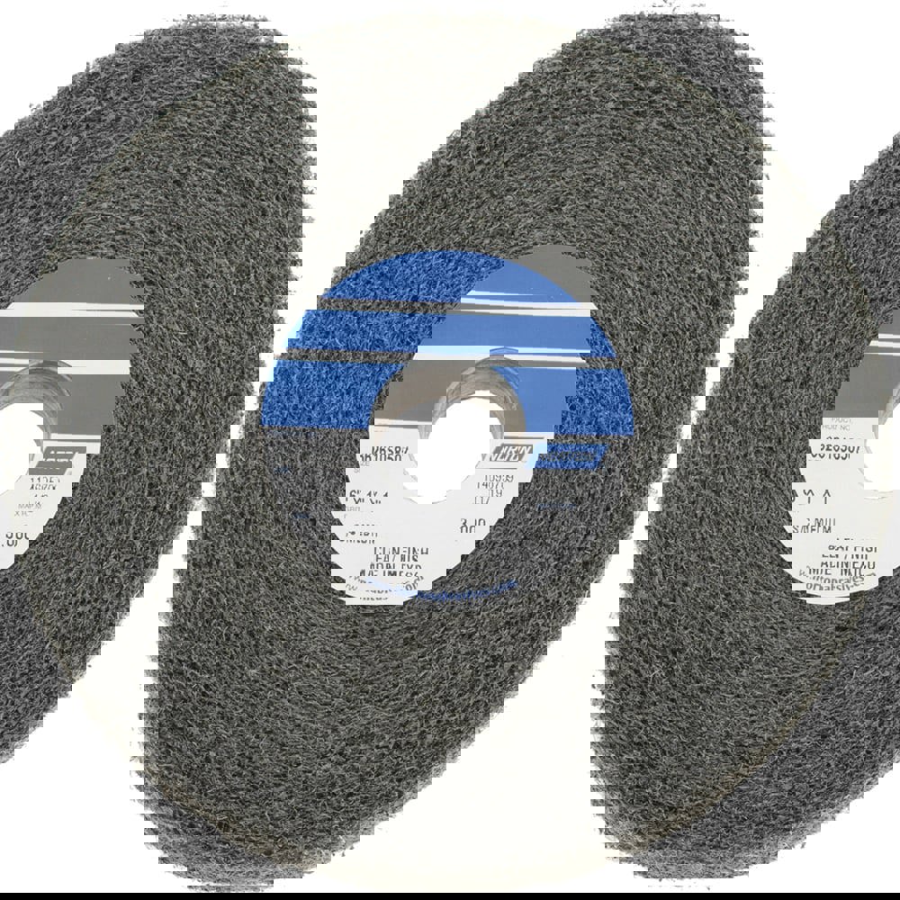 Deburring Wheel: Density 4, Silicon Carbide