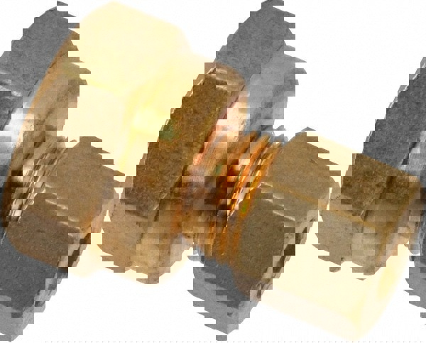 Compression Tube Connector: 3/8