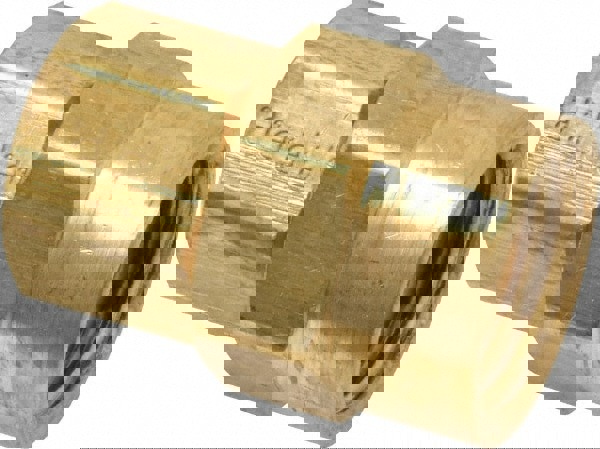 Compression Tube Connector: 1/2-14