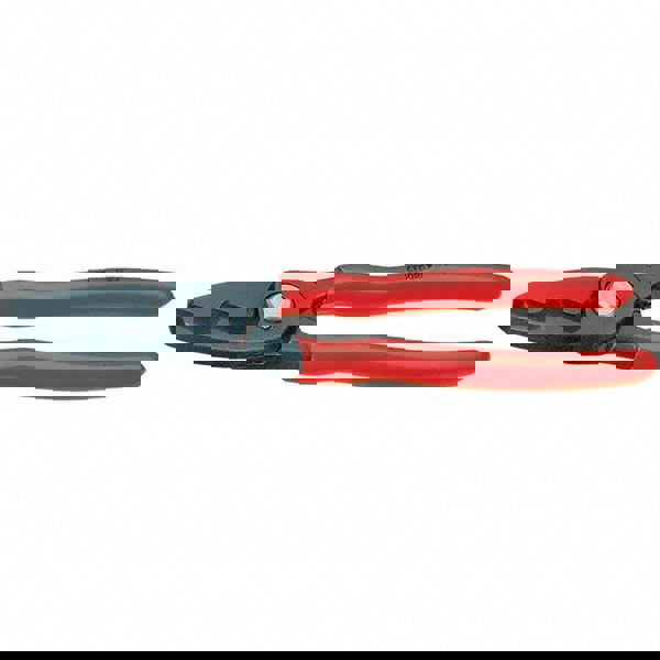 Wire Stripper: 20 AWG to 2/0 AWG Max Capacity