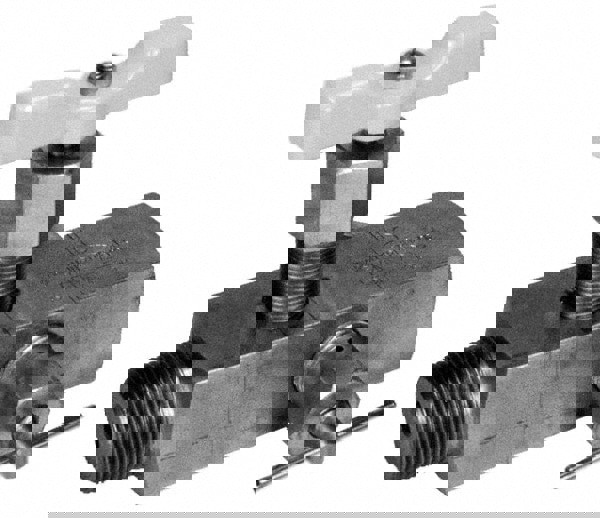 Needle Valve: Straight, 1/2