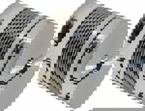 Flexible Bellows Clamp: Aluminum Hub with Stainless Steel Bellows, 1/4