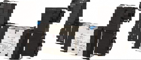 Stacking Solenoid Valve: Internal Pilot, 5-Way, 2 Position, Solenoid Return