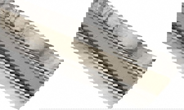 36 Packaging Feet per Box, 1 Inch Long, Grooved Ceramic Weld Backing