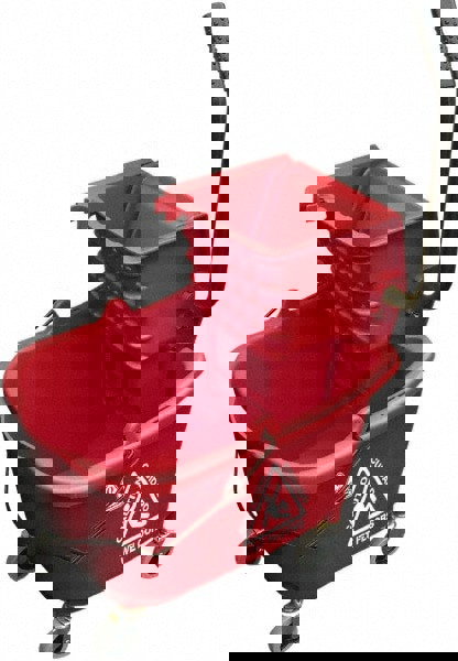 33 Qt Plastic Bucket & Wringer