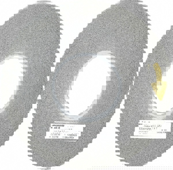 Deburring Wheel: Density 8, Silicon Carbide