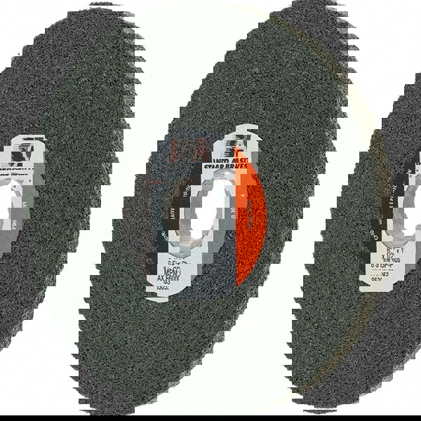 Deburring Wheel: Density 8, Silicon Carbide