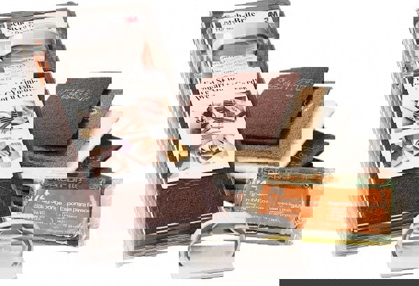 Hand Sanding Pad: 6 x 9