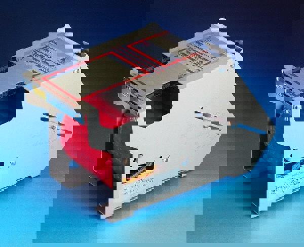 Packing Slip Pouch & Shipping Label Dispensers; Style: Pouch/Pocket Tape Dispenser ; Mount Type: Desk; Wall ; Tape Width: 6 (Inch); Description: M-797 Adjustable Pouch/Pocket Dispenser ; UNSPSC Code: 24102200