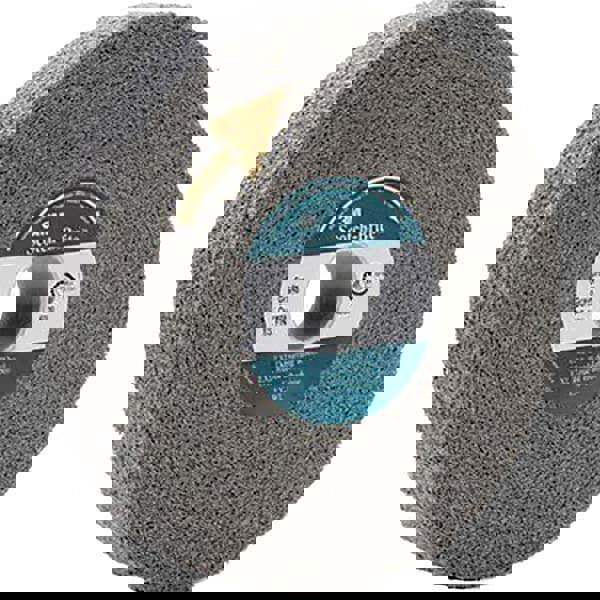 Deburring Wheel: Density 9, Silicon Carbide